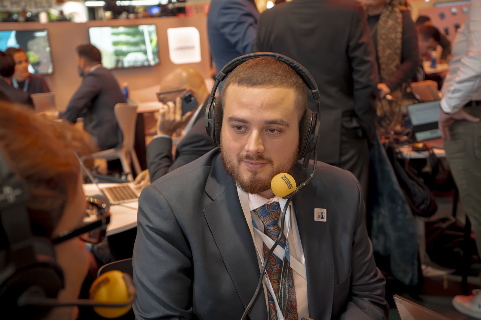 fitur 2